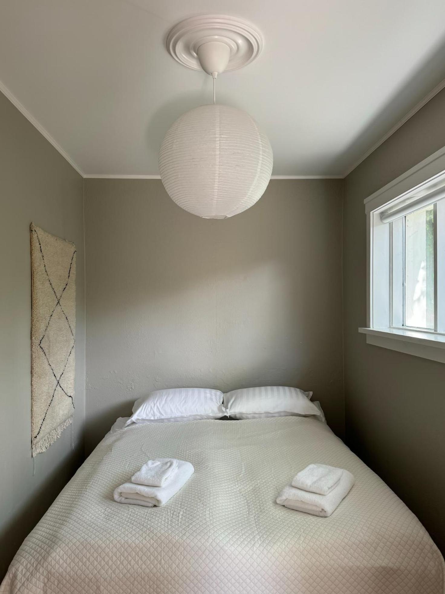Comfortable And Stylish Apartment In Quiet Area Downtown Reykjavik Bagian luar foto